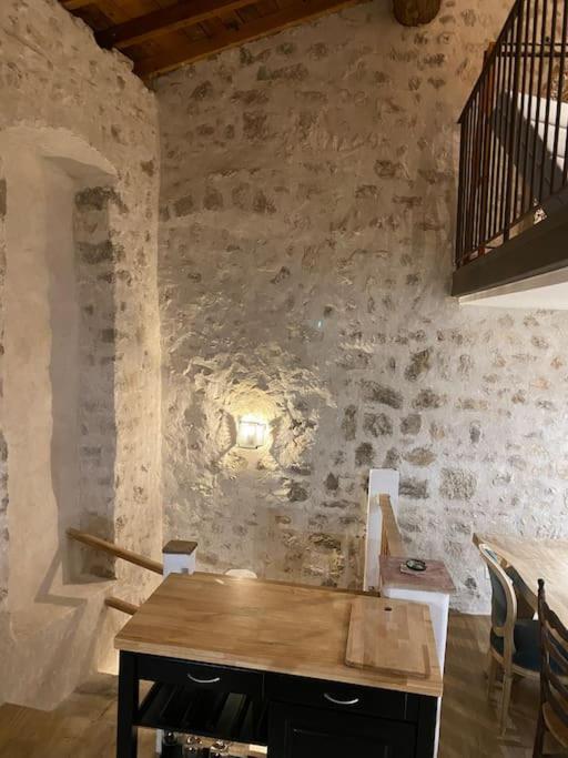 Loft En Plein Coeur Du Village Saint-Paul-de-Vence Exterior photo